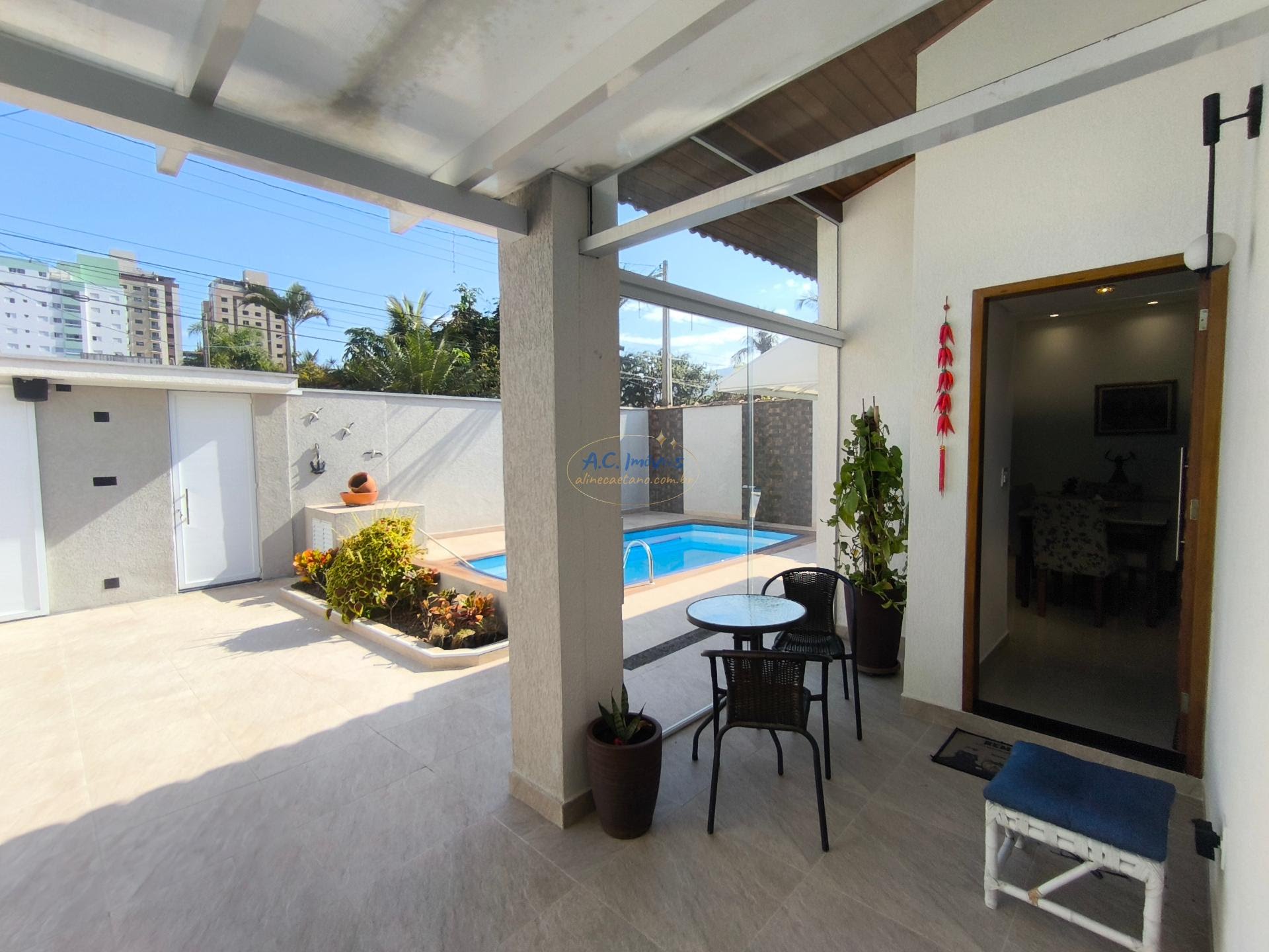 Casa à venda com 3 quartos, 2 suítes, 7 vagas e 227m² no Balneario Flórida, Praia Grande (SP) — foto 6 de 30