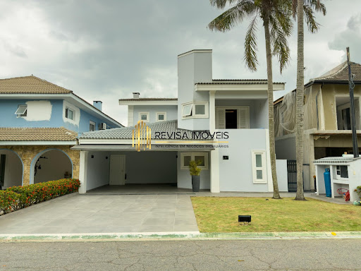 Casa em Condomínio em Alphaville  -  Santana de Parnaíba