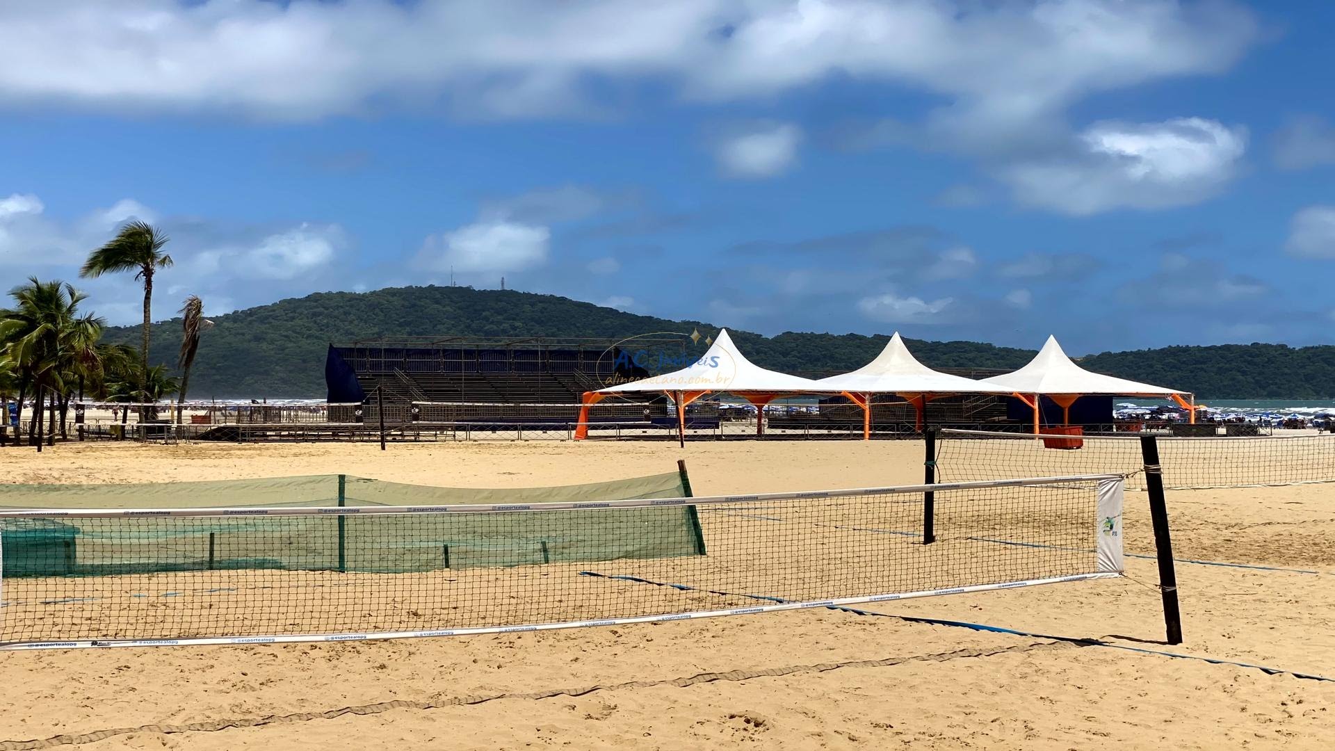 Apartamento à venda com 2 quartos, 2 suítes, 2 vagas e 89m² no Guilhermina, Praia Grande (SP) — foto 2 de 17