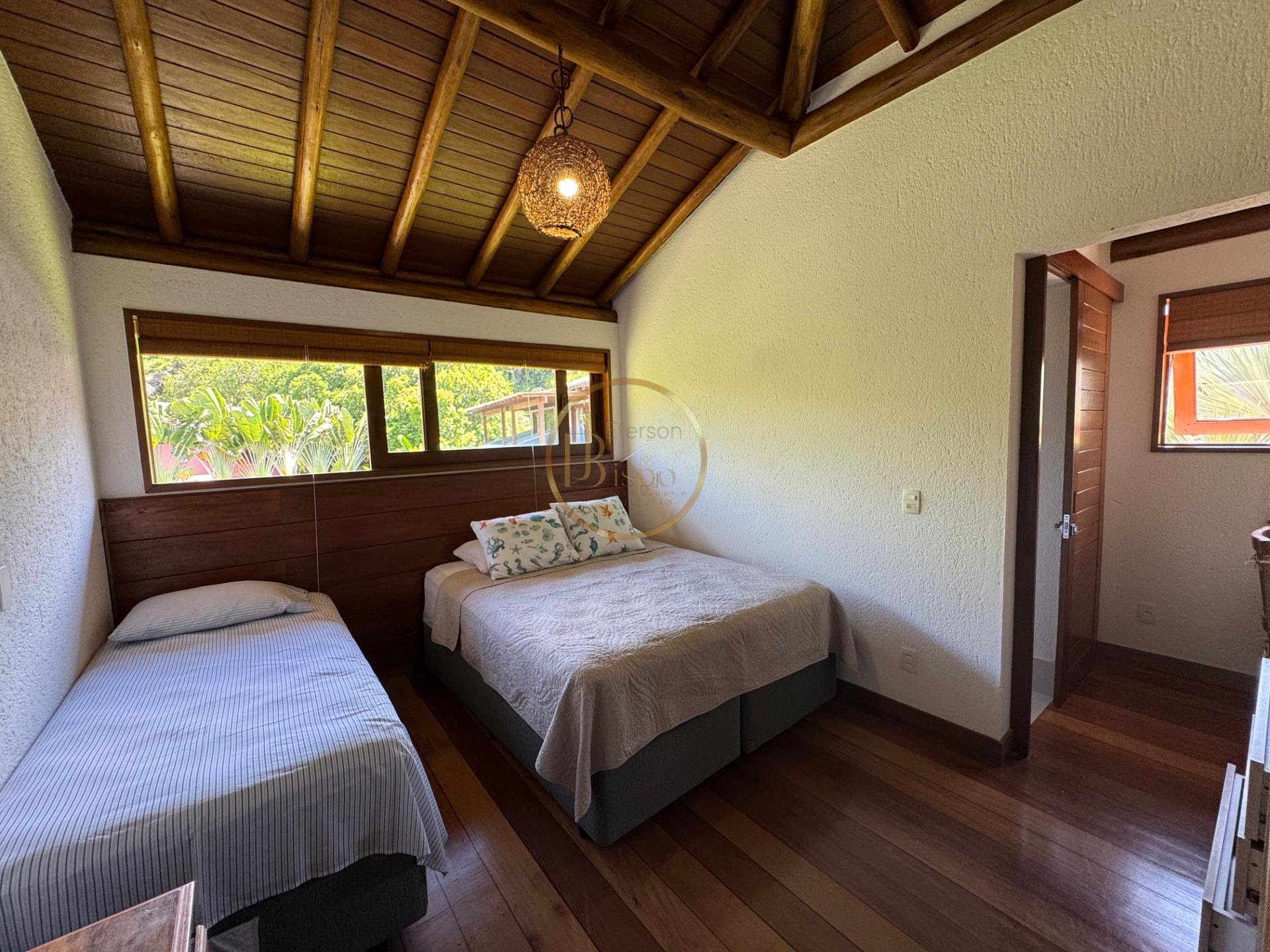 Casa à venda com 4 quartos, 4 suítes, 1 vaga e 380m² no Arraial D'ajuda ( Estrada da Balsa ), Porto Seguro (BA) — foto 10 de 13