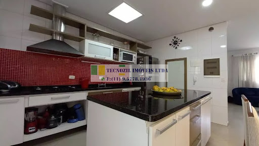 SOBRADO REFORMADO 04 DORMITORIOS VENDE CAMBUCI COM 189 M² (11) 9.5778.1936