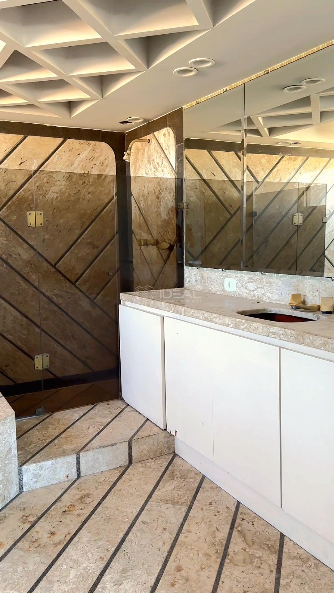 Apartamento à venda com 3 quartos, 2 suítes, 4 vagas e 378m² no Jardim Carioca, Campos dos Goytacazes (RJ) — foto 13 de 25