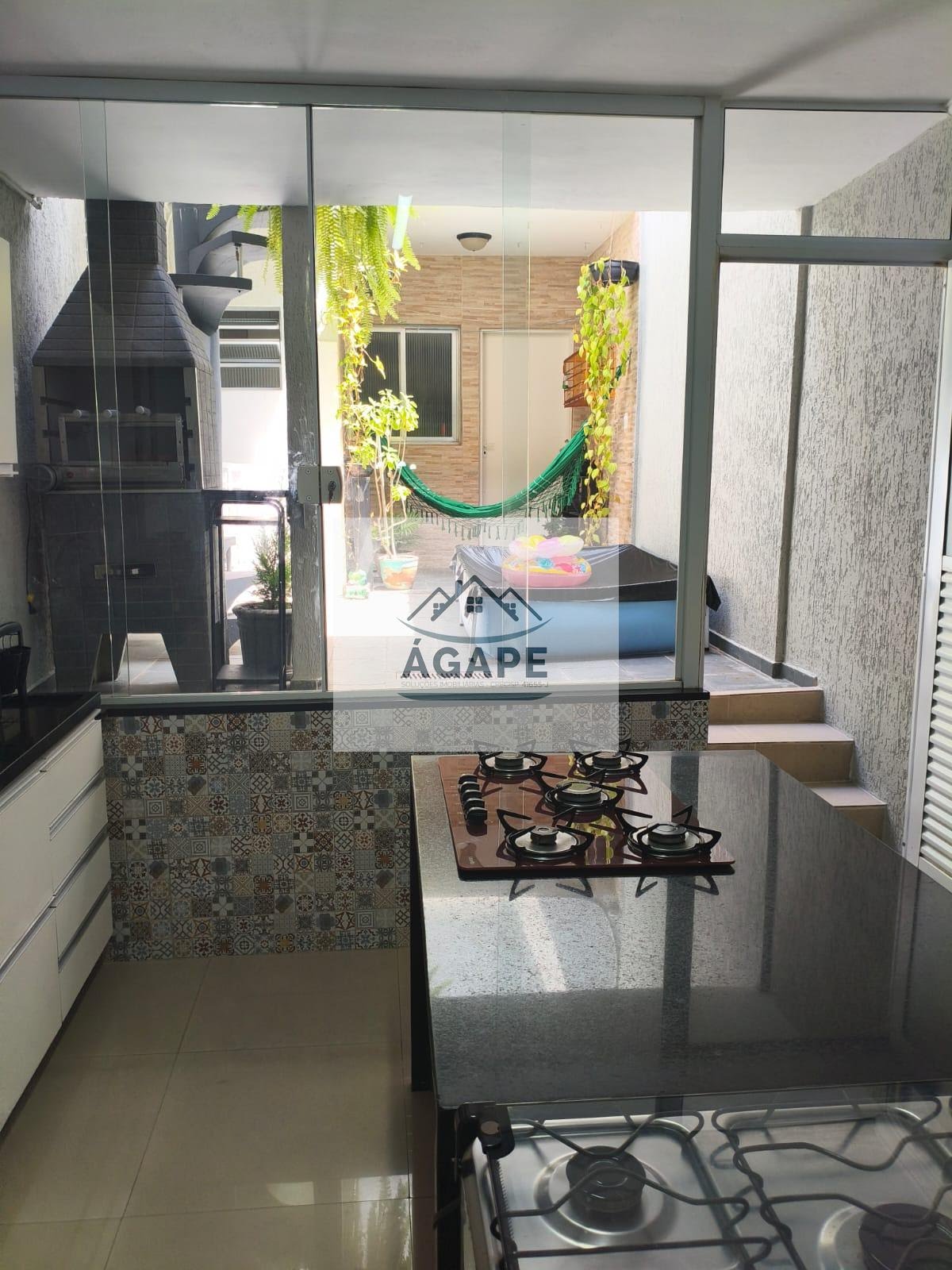 Casa à venda com 4 quartos, 2 suítes, 1 vaga e 177m² no Vila Iasi, Taboão da Serra (SP) — foto 9 de 30