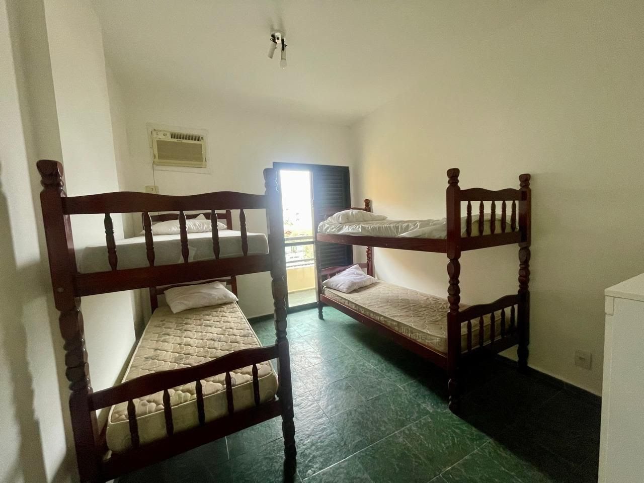 Apartamento para alugar com 2 quartos, 2 banheiros e 70m² no Itaguá, Ubatuba (SP) — foto 9 de 12