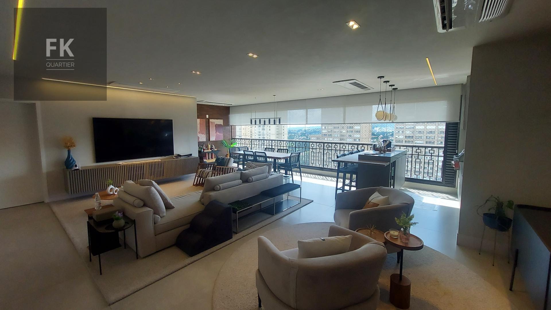 Apartamento à venda com 4 quartos, 4 suítes, 4 vagas e 228m² no Alphaville, Barueri (SP) — foto 4 de 23