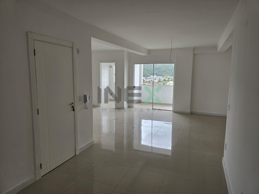Apartamento em Pereque  -  Porto Belo