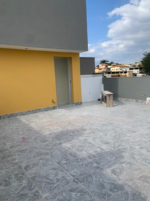 Cobertura à venda com 2 quartos, 1 banheiro, 1 vaga e 53m² no Piratininga, Belo Horizonte (MG) — foto 8 de 9