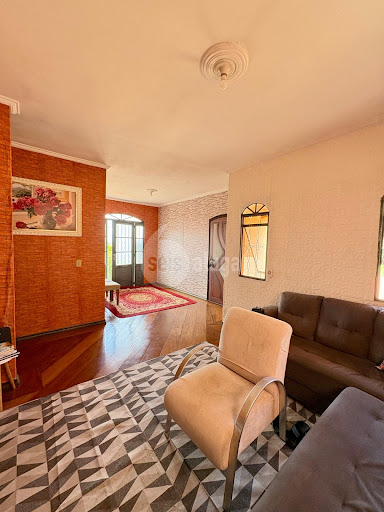 Casa à Venda no Jardim Brasil, Americana: 4 Quartos, 156m², R$599mil