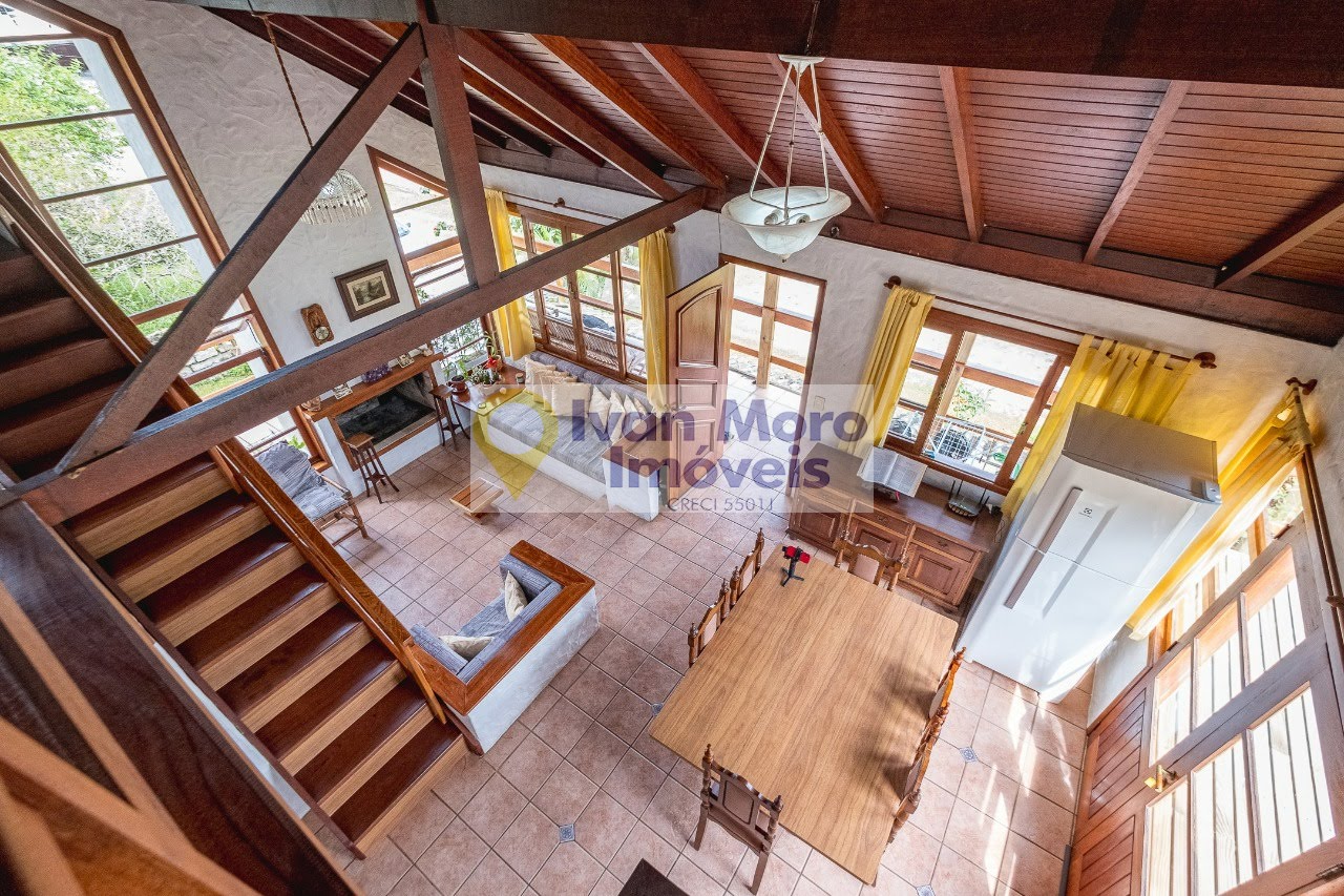 Casa à venda com 5 quartos, 2 suítes, 4 vagas e 465m² no Cachoeira do Bom Jesus, Florianópolis (SC) — foto 14 de 30
