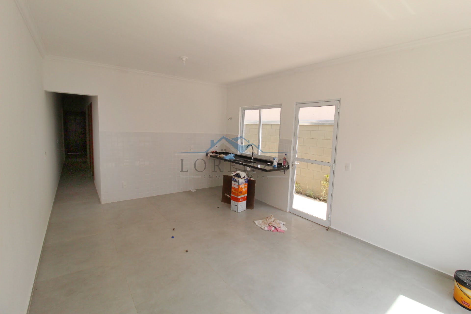 Sala de estar e cozinha