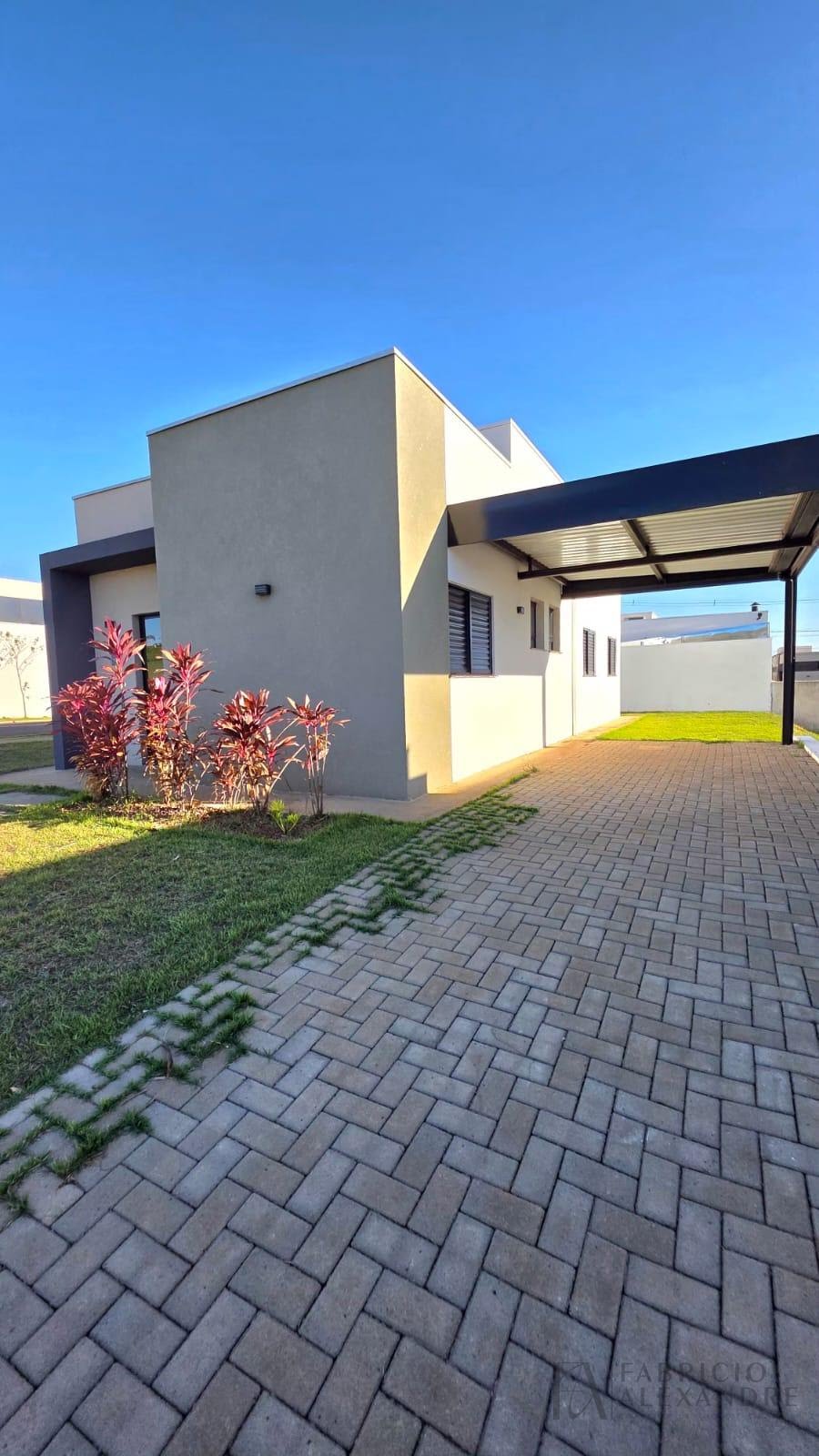 Casa à venda com 3 quartos, 1 suíte, 1 vaga e 89m² no Condomínio Residencial Parque da Liberdade I, São José do Rio Preto (SP) — foto 2 de 16