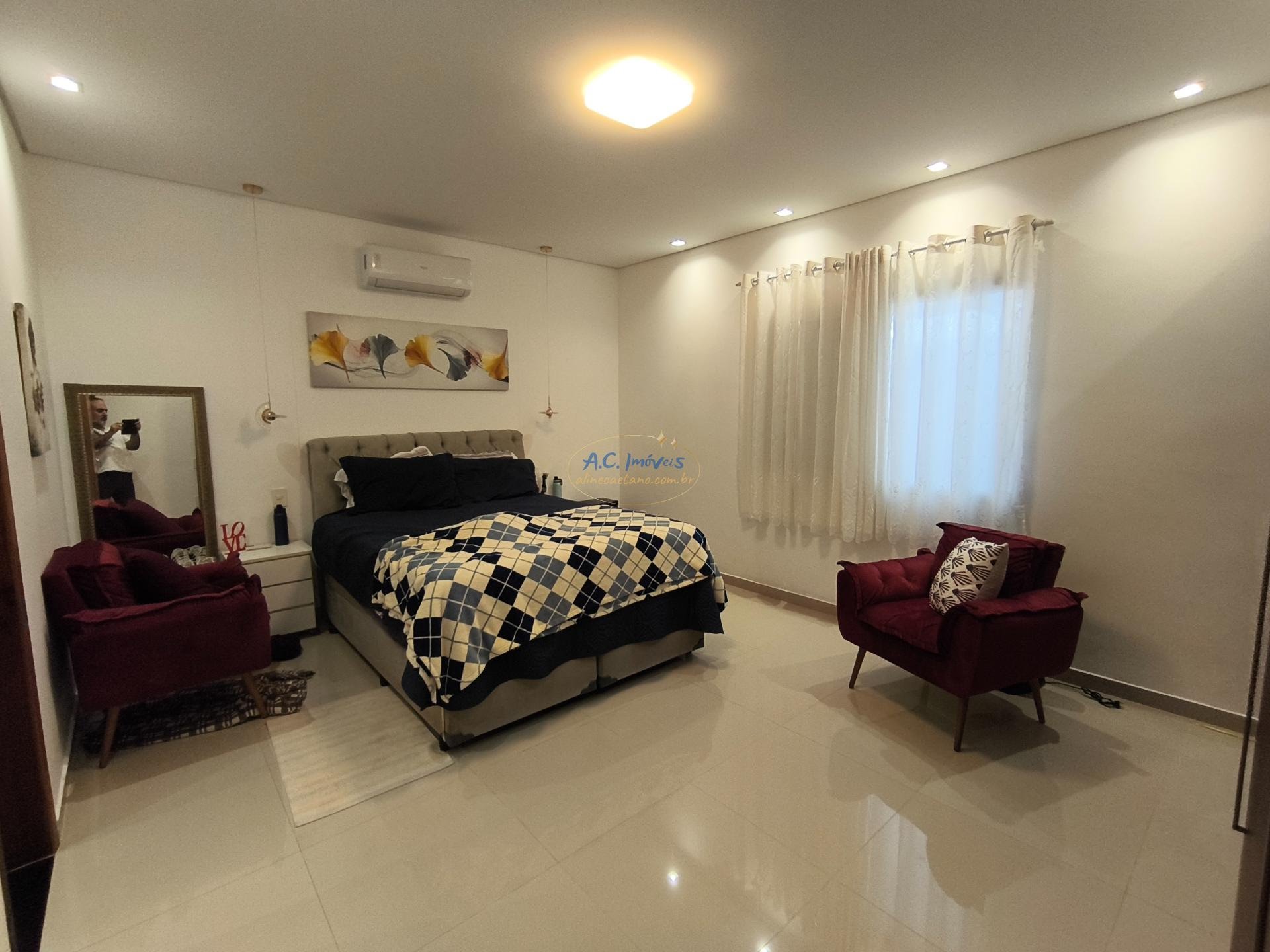 Casa à venda com 3 quartos, 2 suítes, 7 vagas e 227m² no Balneario Flórida, Praia Grande (SP) — foto 22 de 30