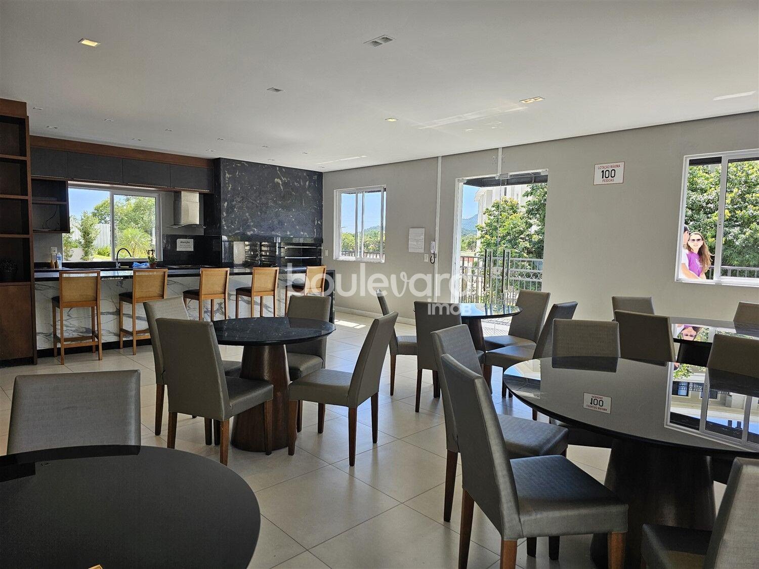Apartamento à venda com 2 quartos, 1 banheiro, 1 vaga e 55m² no Vargem do Bom Jesus, Florianópolis (SC) — foto 22 de 24
