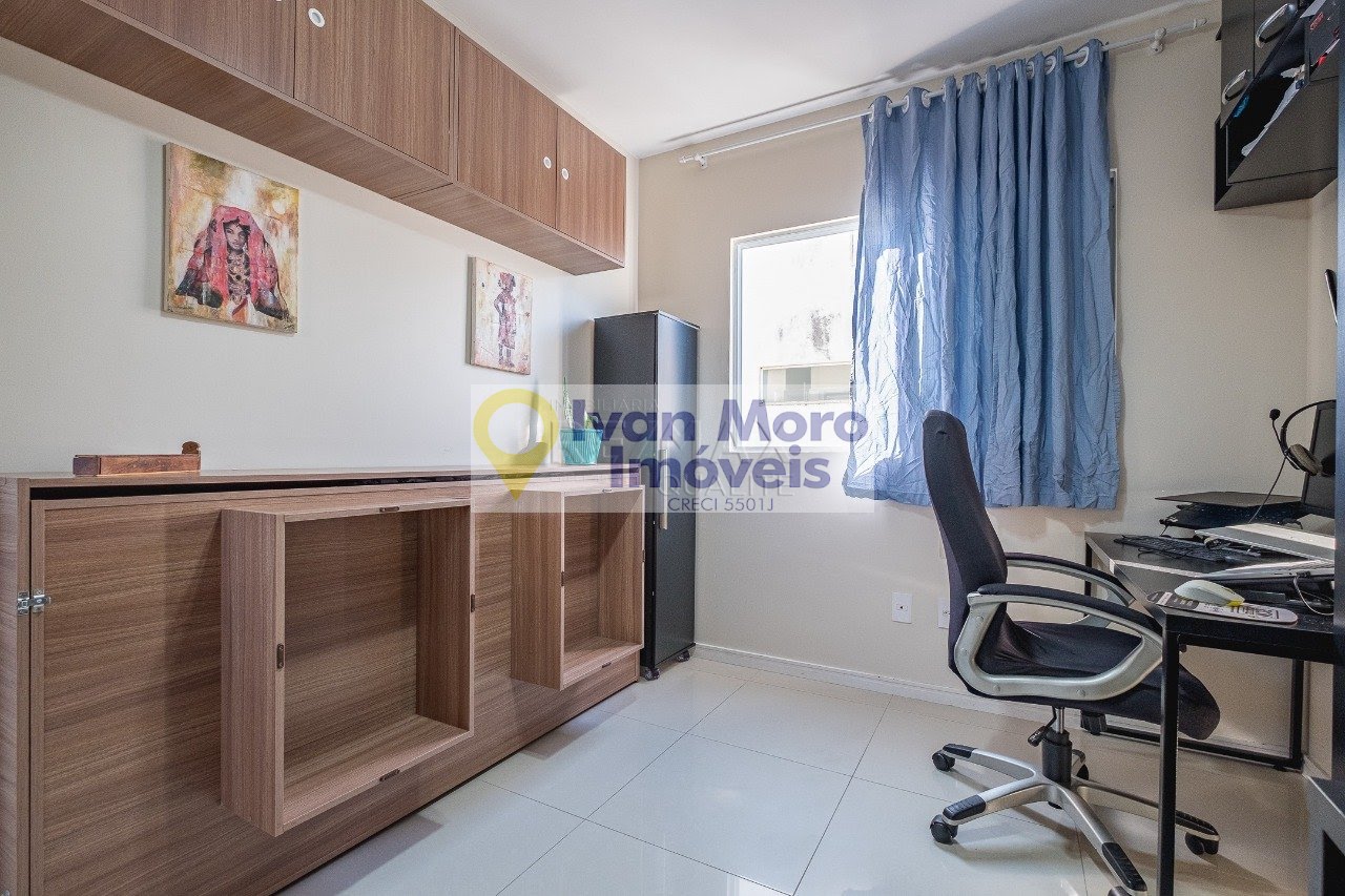 Casa à venda com 3 quartos, 1 suíte, 1 vaga e 242m² no São João do Rio Vermelho, Florianópolis (SC) — foto 19 de 27
