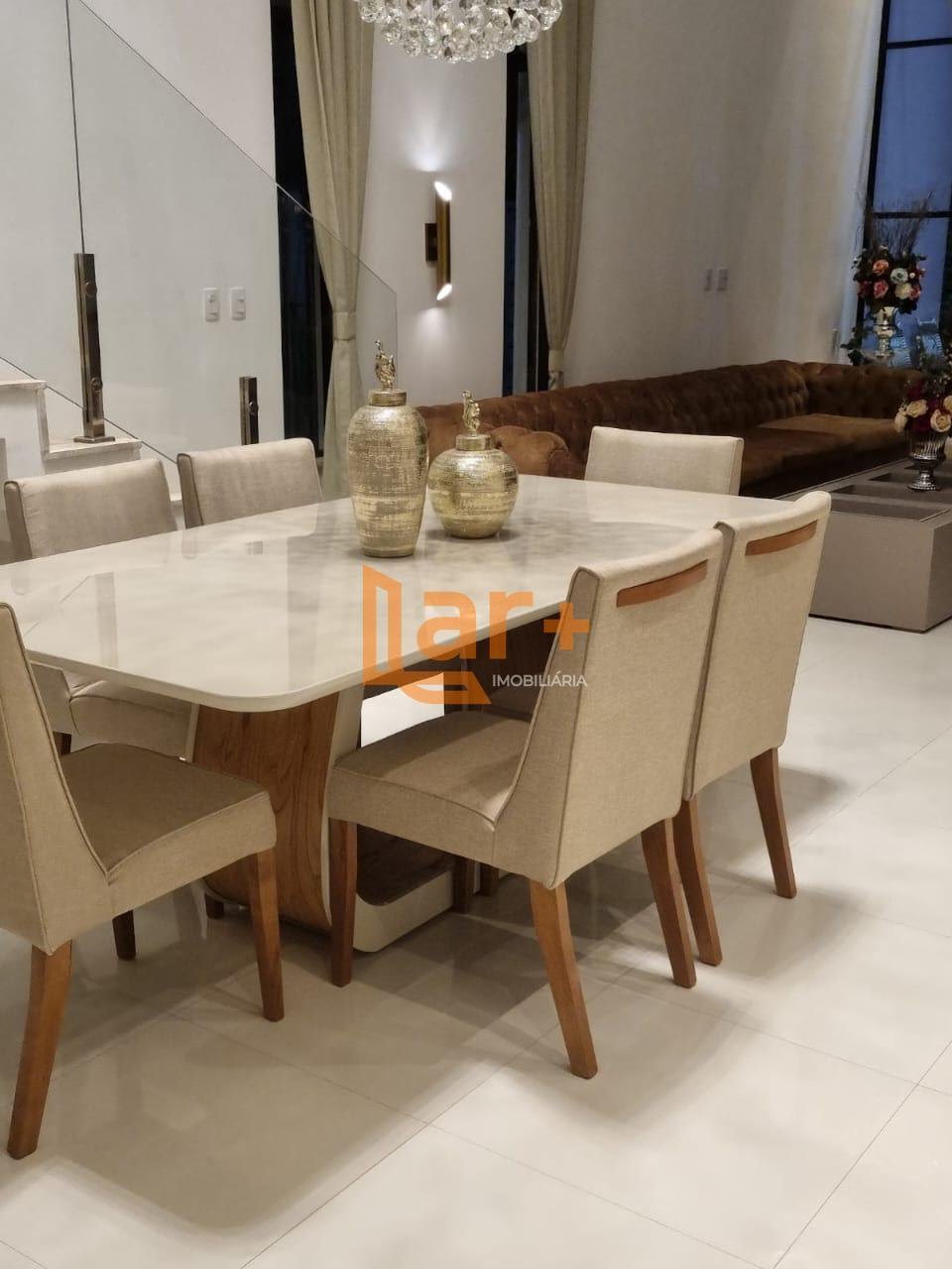 Casa à venda com 5 quartos, 5 banheiros, 4 vagas e 275m² no Robalo, Aracaju — foto principal