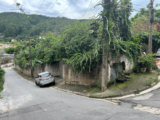 Esquina da rua do Alto com Rua Encosta