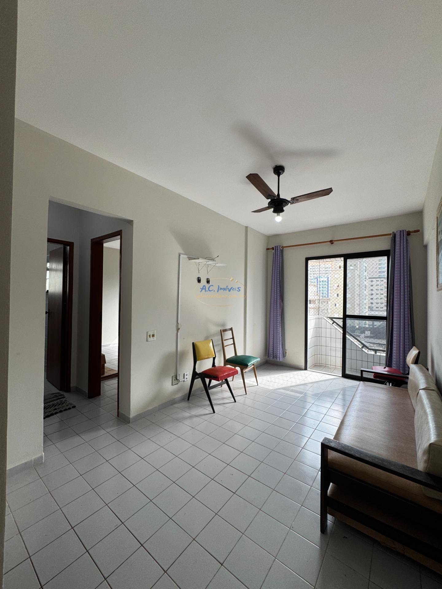 Apartamento à venda com 1 quarto, 1 banheiro, 1 vaga e 64m² no Canto do Forte, Praia Grande (SP) — foto 2 de 19