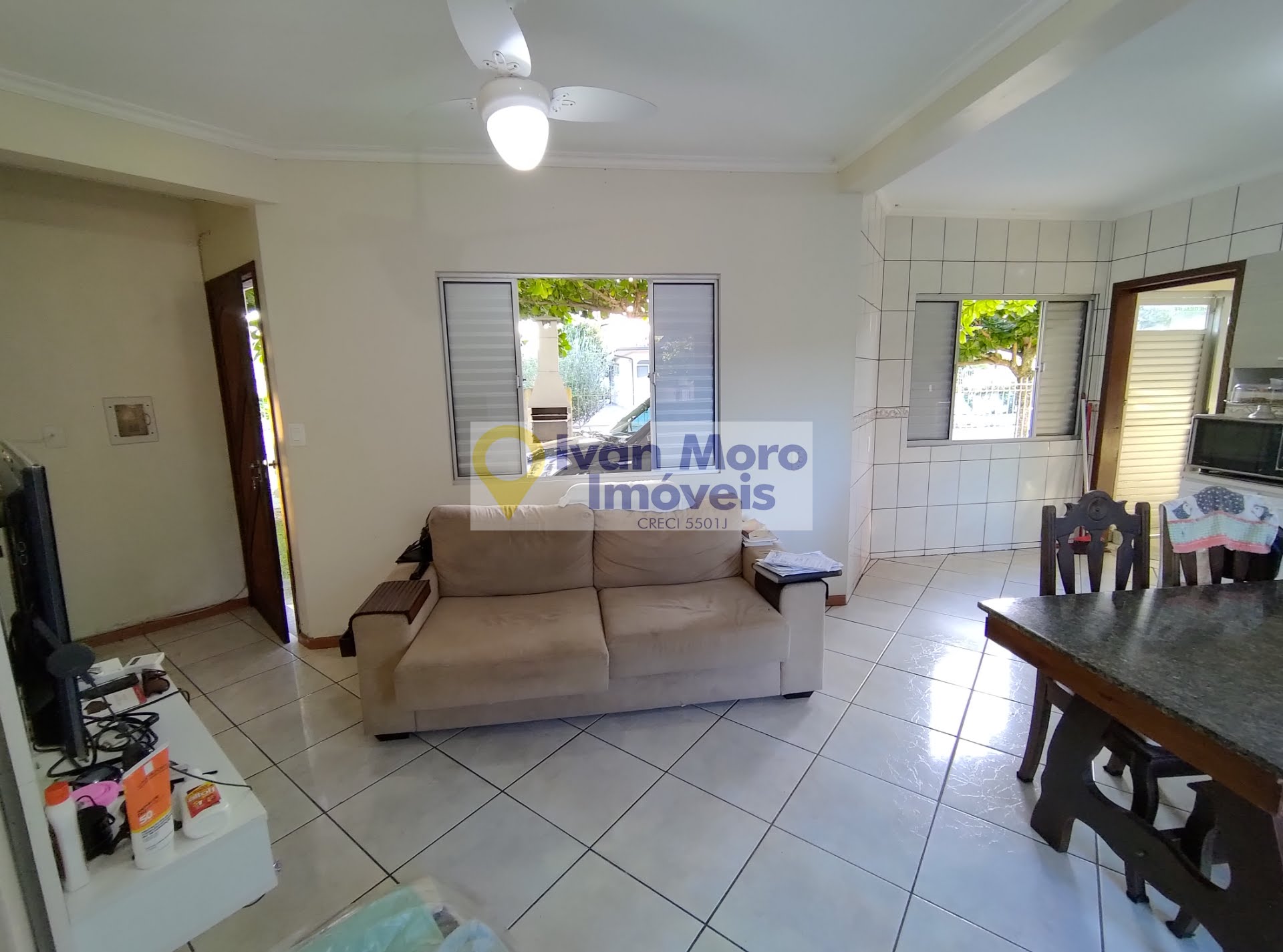 Casa à venda com 5 quartos, 2 suítes, 2 vagas e 199m² no Daniela, Florianópolis (SC) — foto 12 de 30