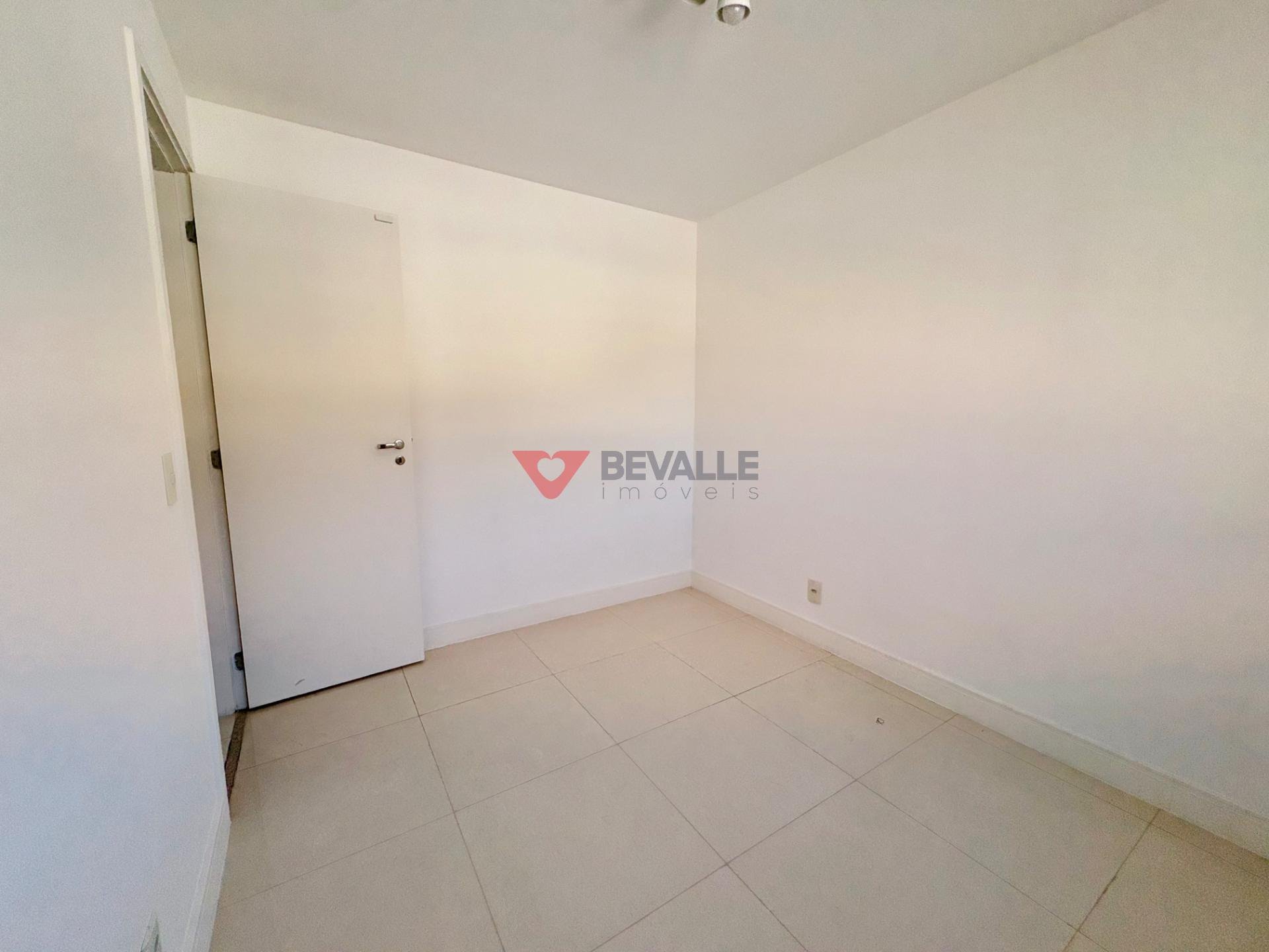 Apartamento à venda com 2 quartos, 1 suíte, 1 vaga e 90m² no Botafogo, Rio de Janeiro (RJ) — foto 20 de 30