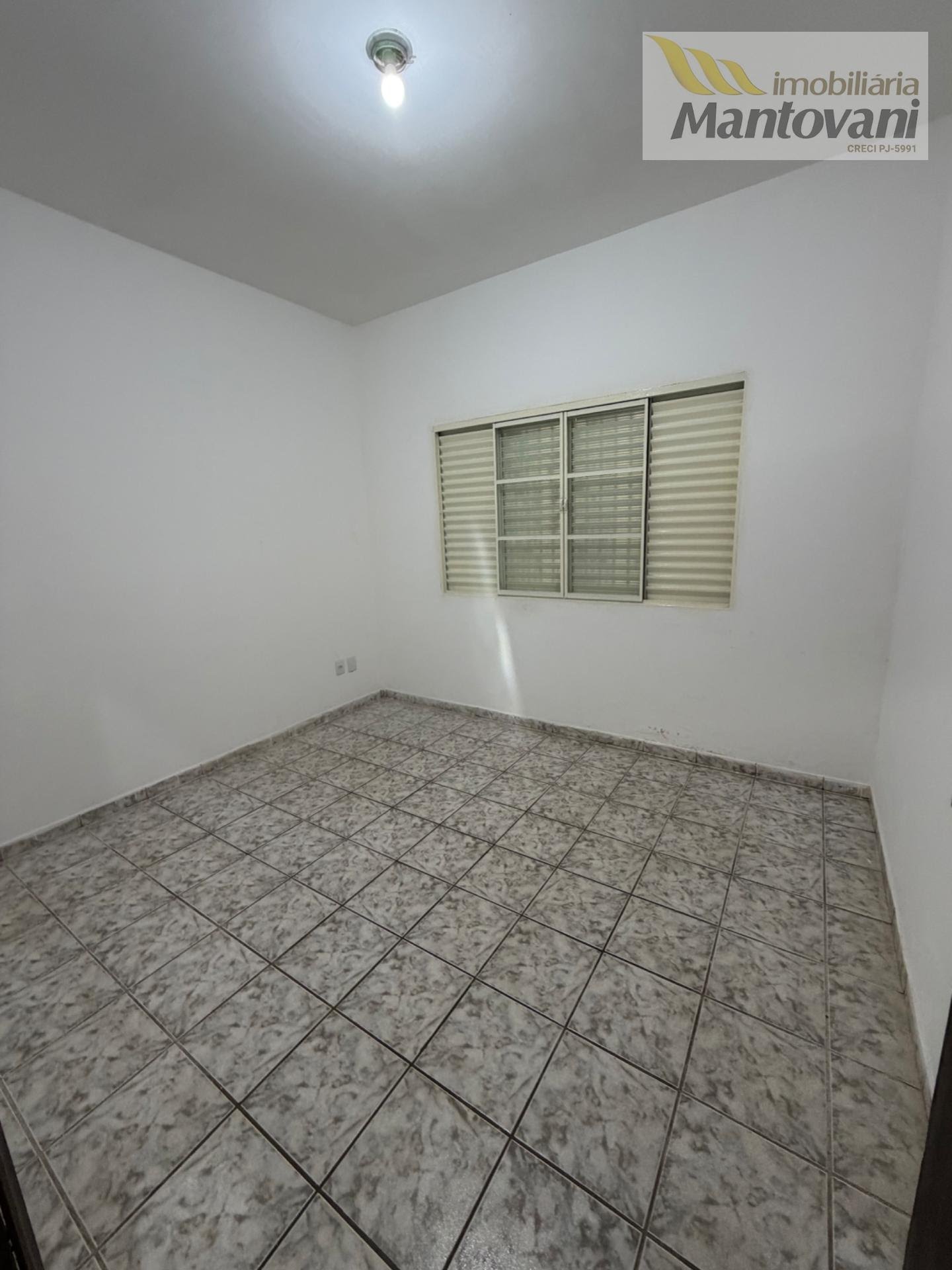 Casa à venda com 3 quartos, 1 suíte, 1 vaga e 150m² no Jardim Aeroporto, Tatuí (SP) — foto 6 de 13