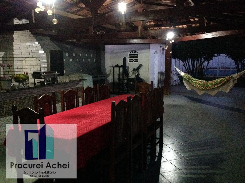 Casa à venda com 4 quartos, 3 suítes, 4 vagas e 650m² no Setor Tradicional (planaltina), Brasília (DF) — foto 12 de 13