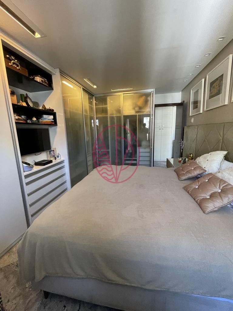 Casa à venda com 4 quartos, 3 suítes, 4 vagas e 340m² no Pituba, Salvador (BA) — foto 24 de 30