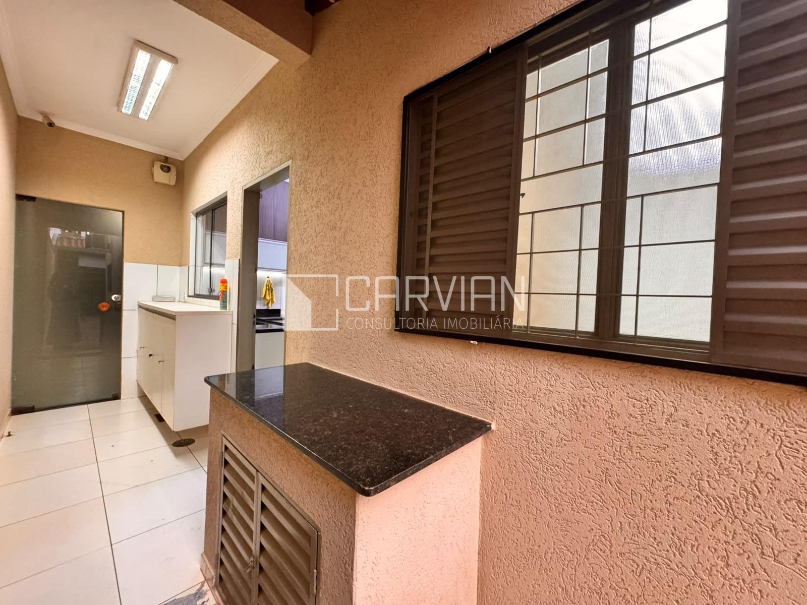 Casa à venda com 3 quartos, 1 suíte, 2 vagas e 165m² no Jardim Ouro Branco, Ribeirão Preto (SP) — foto 16 de 30