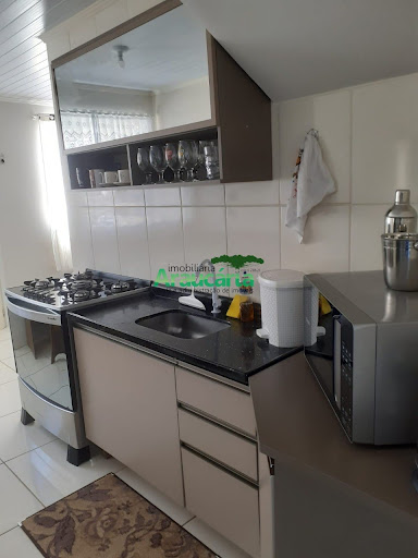 Cozinha com móvel