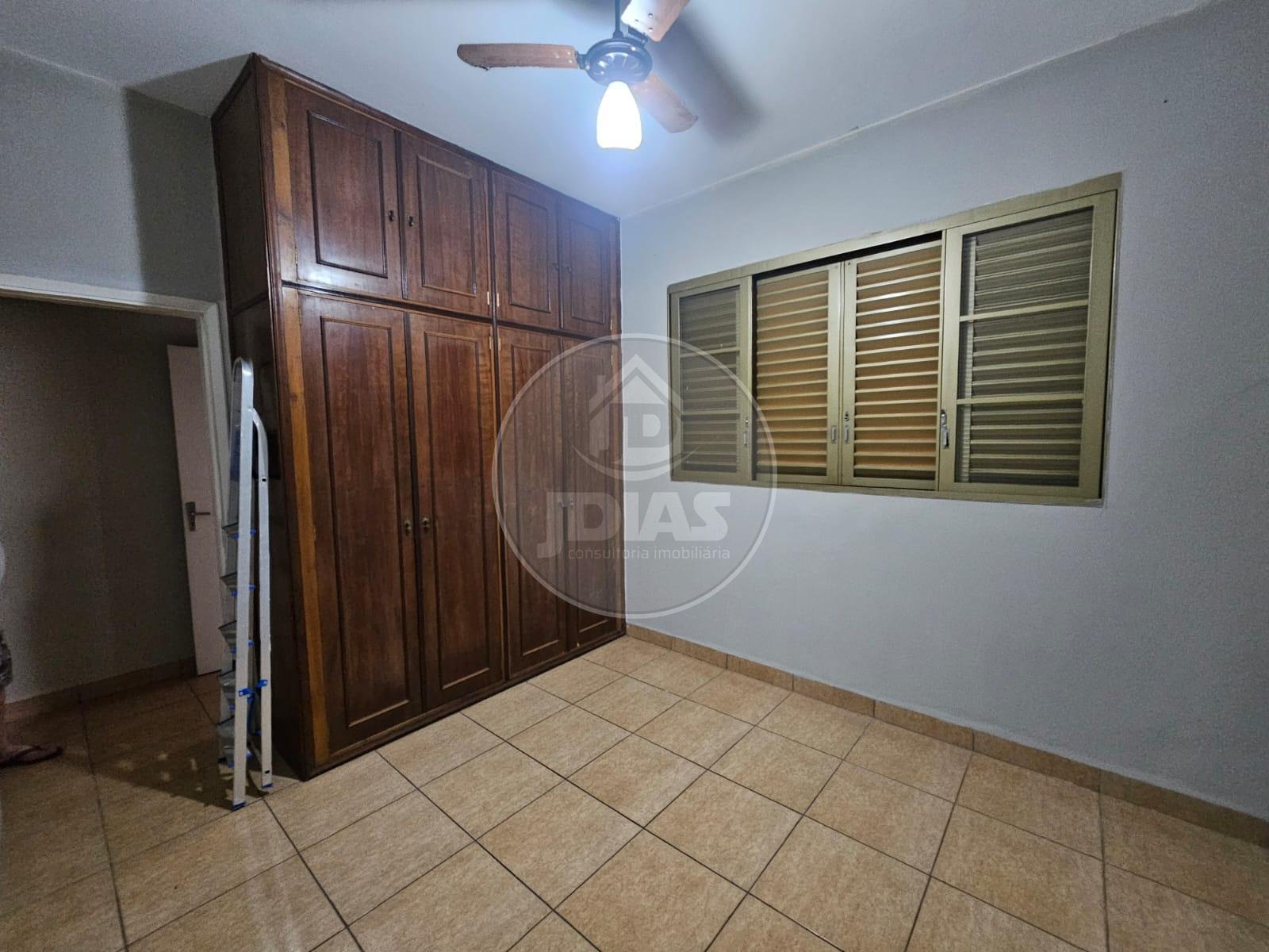 Casa, 3 quartos, 262 m² - Foto 13