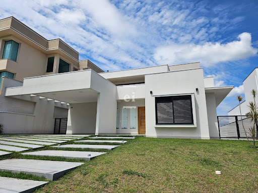 Casa no Condomínio  Cambarah - Jarinu/SP