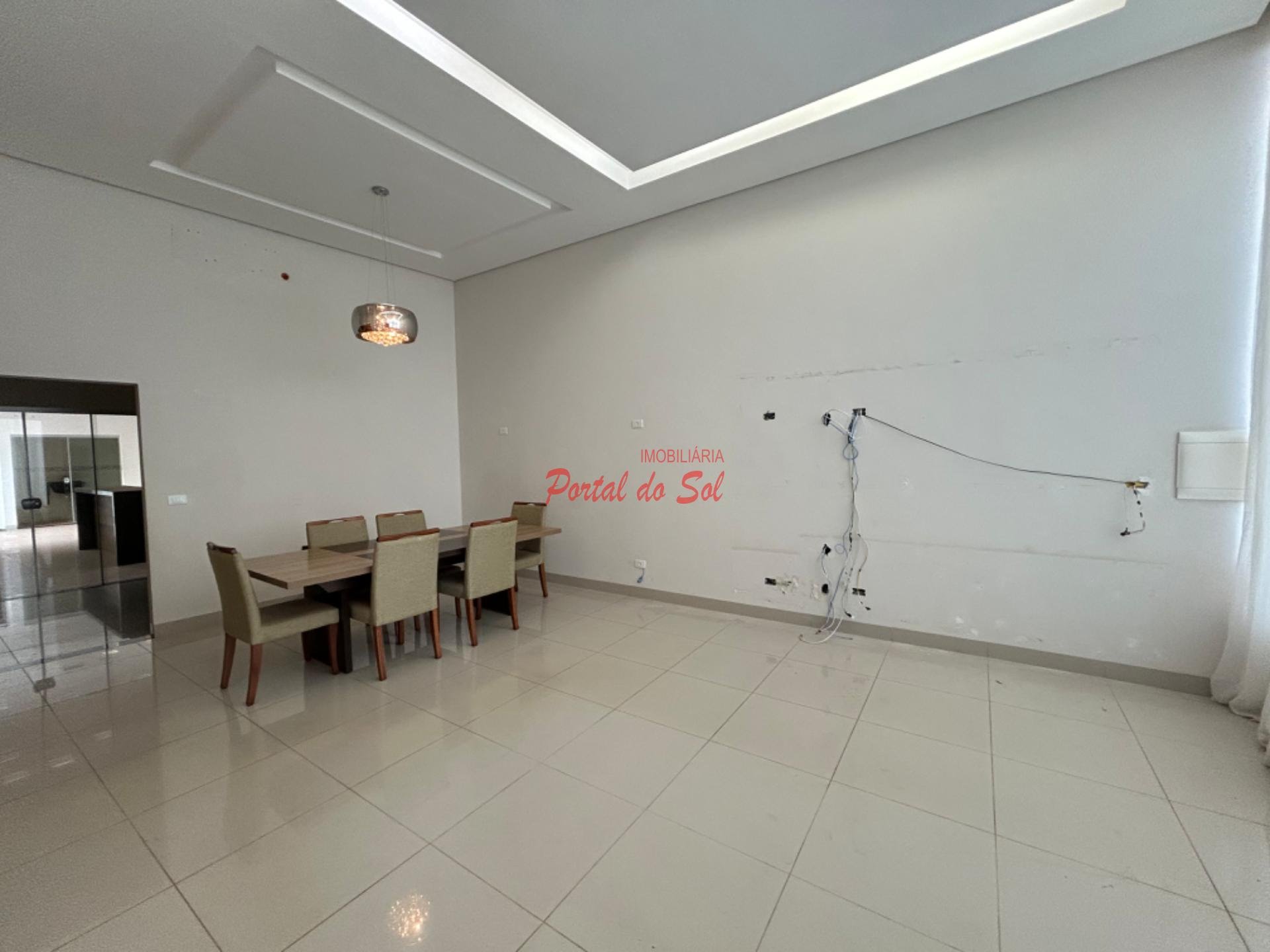 Casa à venda com 3 quartos, 1 suíte, 2 vagas e 217m² no Jardim Tarumãs, Santo Antônio da Platina (PR) — foto 4 de 18