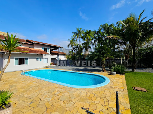 Área piscina