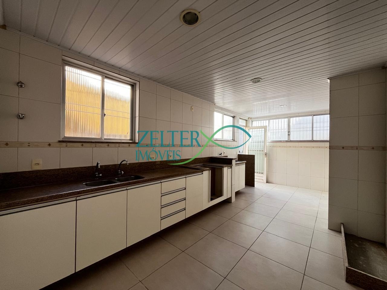 Casa à venda com 4 quartos, 2 banheiros, 5 vagas e 226m² no Vista Alegre, Rio de Janeiro (RJ) — foto 13 de 30
