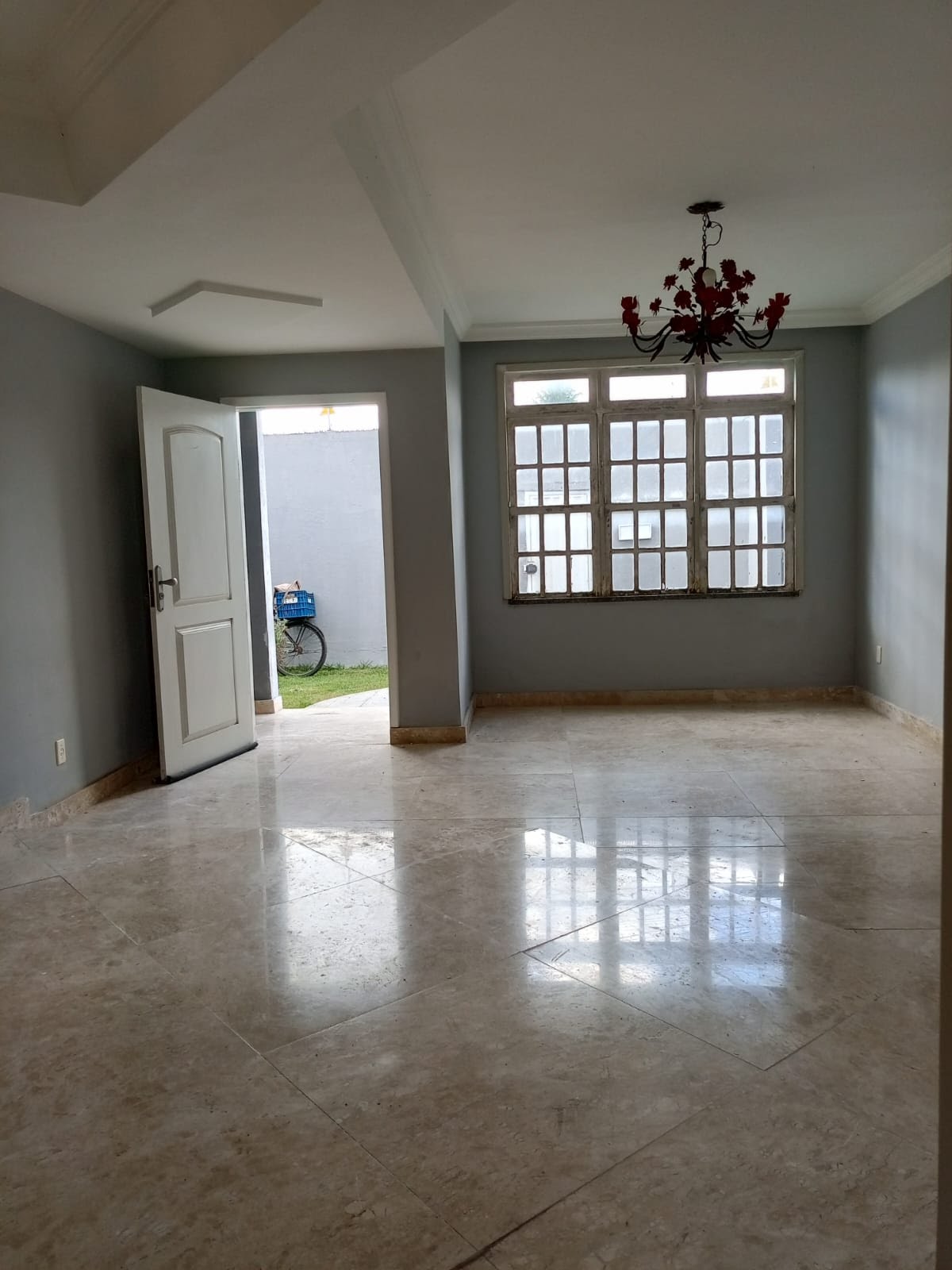 Comercial para alugar com 3 banheiros, 6 vagas e 380m² no Lagoa Salgada, Feira de Santana (BA) — foto 5 de 30