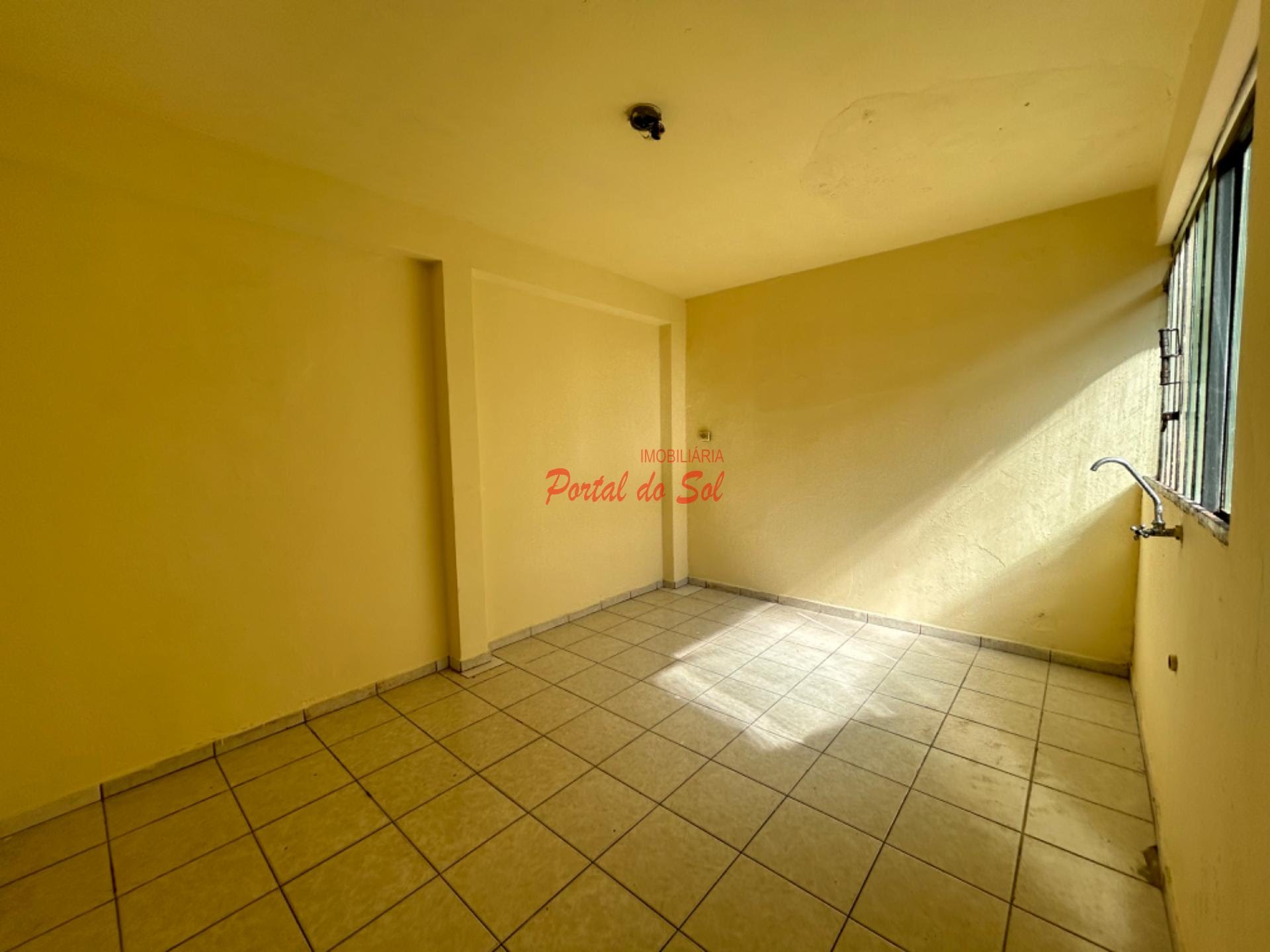 Casa à venda com 2 quartos, 1 banheiro, 2 vagas e 168m² no Vila Quadros, Santo Antônio da Platina (PR) — foto 8 de 10