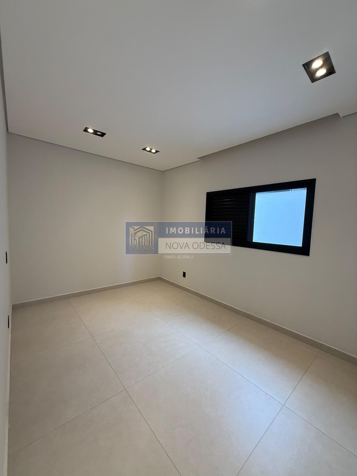 Casa à venda com 3 quartos, 2 suítes, 2 vagas e 128m² no Jardim dos Lagos 2, Nova Odessa (SP) — foto 8 de 19