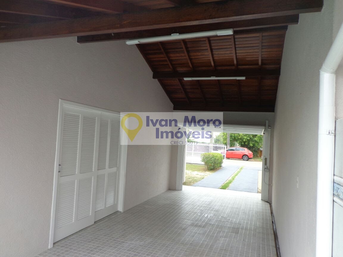 Casa à venda com 3 quartos, 2 banheiros, 3 vagas e 280m² no Daniela, Florianópolis (SC) — foto 9 de 30