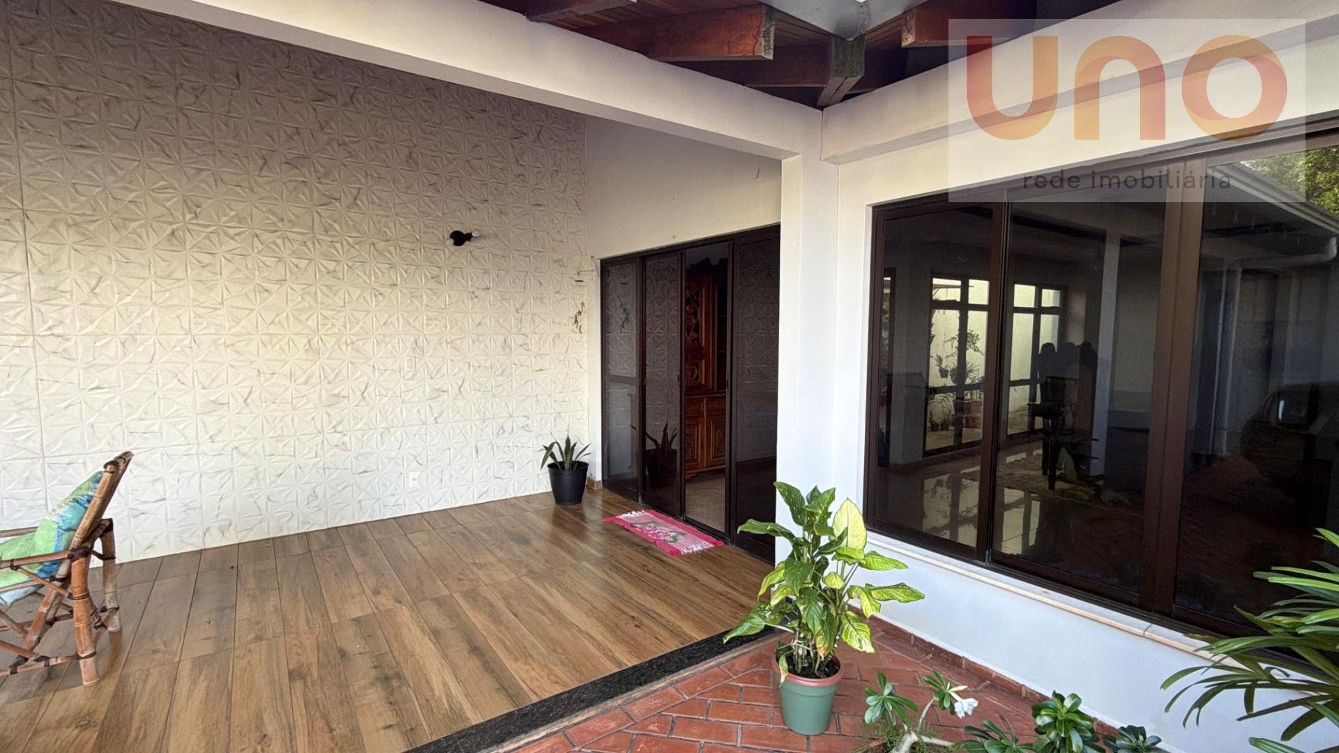 Casa à venda com 3 quartos, 1 suíte, 7 vagas e 370m² no Vila Vilas Boas, Campo Grande (MS) — foto 20 de 25