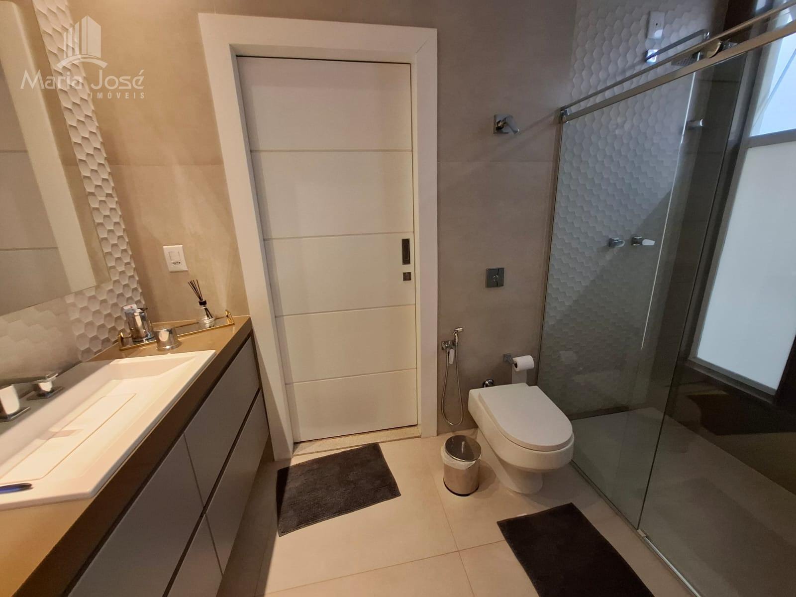 Casa à venda com 4 quartos, 2 suítes, 2 vagas e 400m² no Iporanga, Sete Lagoas (MG) — foto 30 de 30