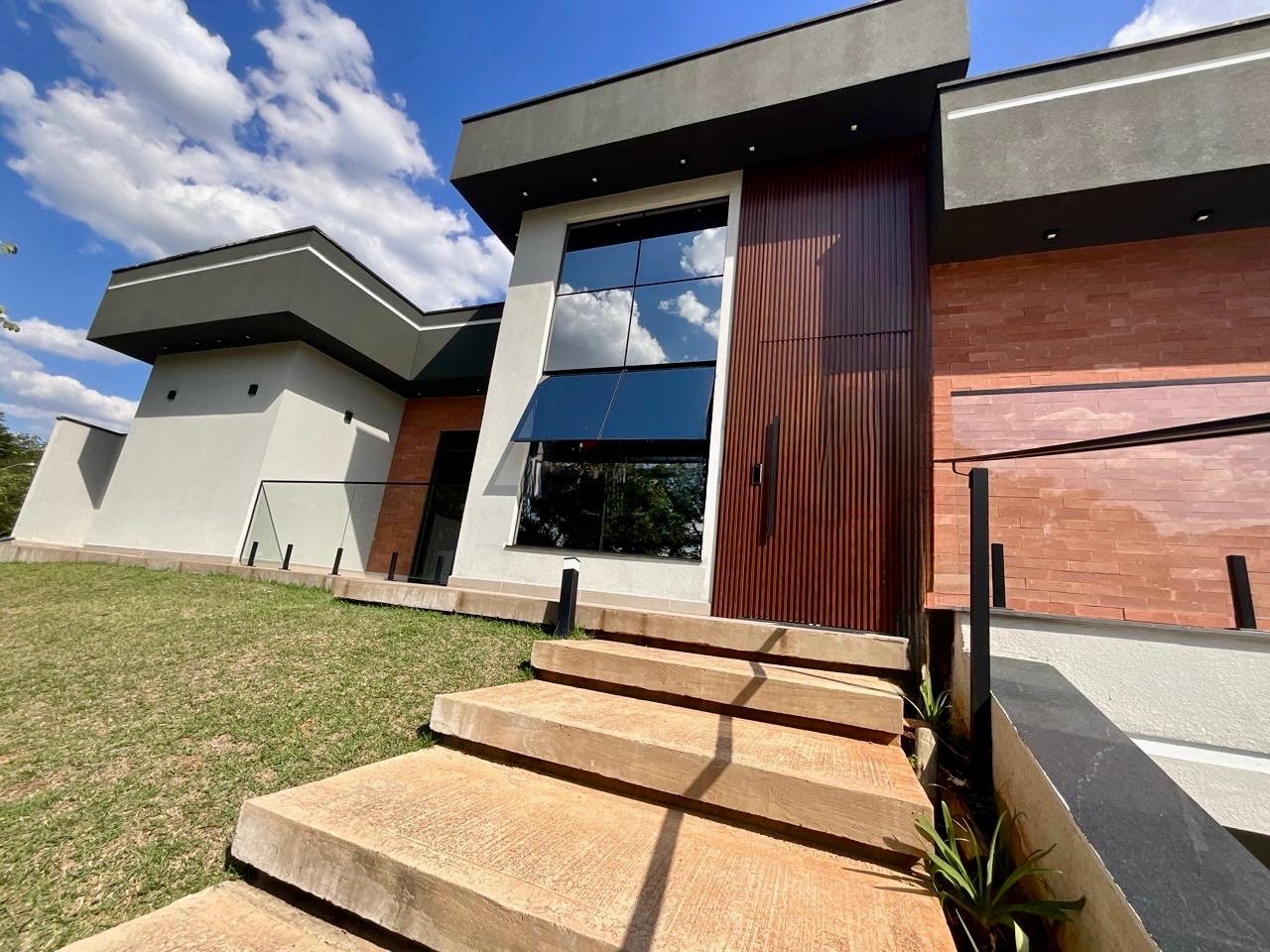 Casa à venda com 4 quartos, 4 suítes, 6 vagas e 263m² no Jardim dos Lagos, Indaiatuba (SP) — foto 4 de 30