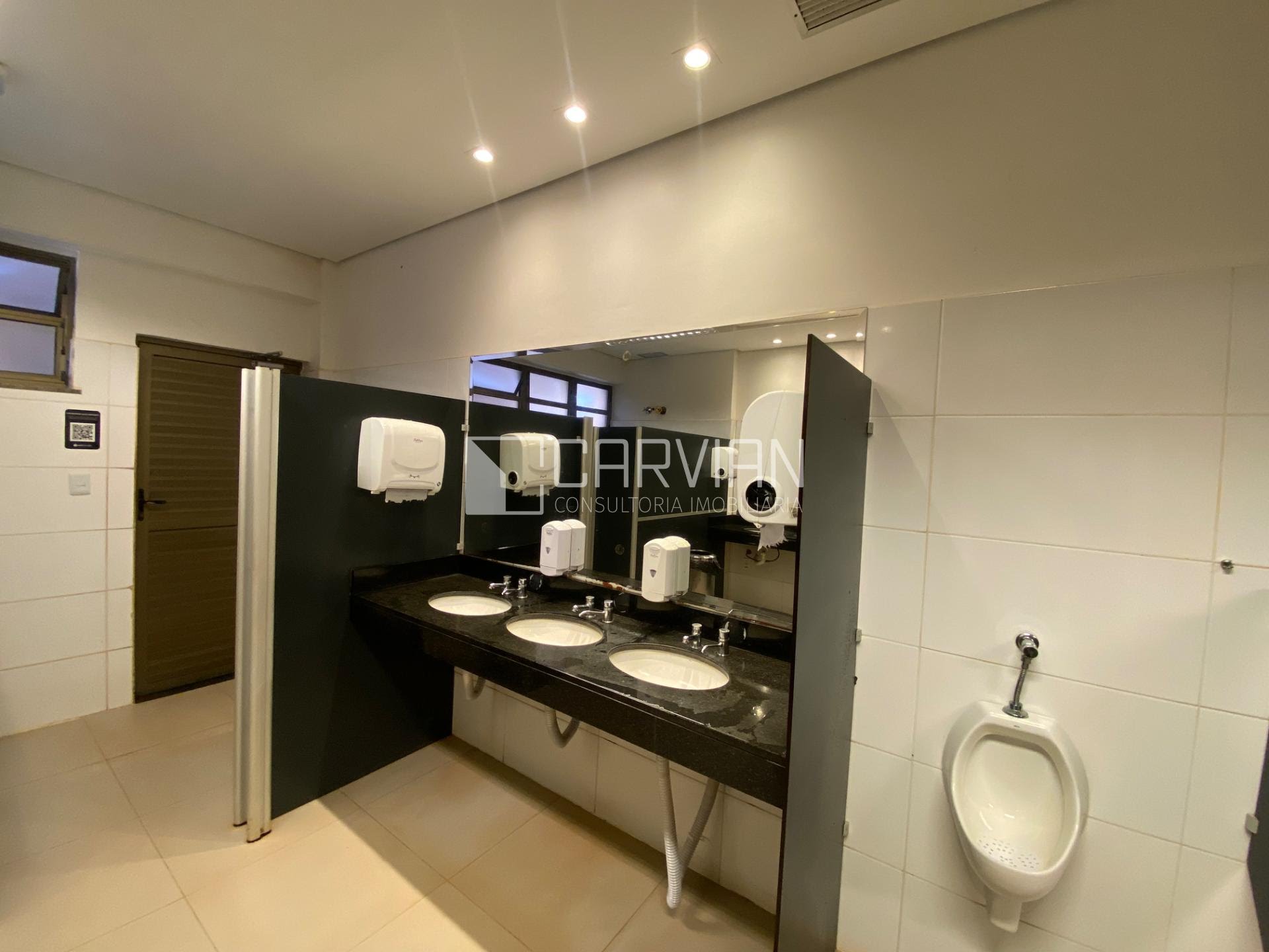 Comercial para alugar com 20 banheiros, 94 vagas e 39m² no Condomínio Guaporé 1, Ribeirão Preto (SP) — foto 20 de 30