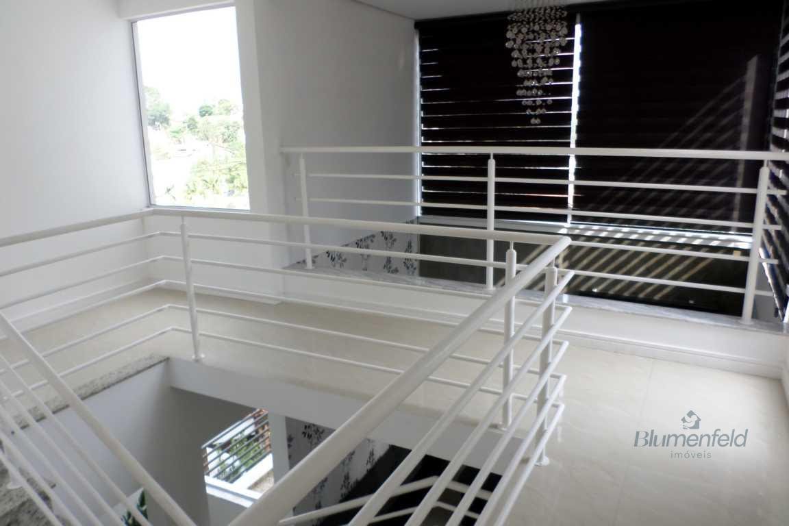 Casa à venda com 4 suítes, 4 vagas e 296m² no Arujazinho IV, Arujá (SP) — foto 10 de 29