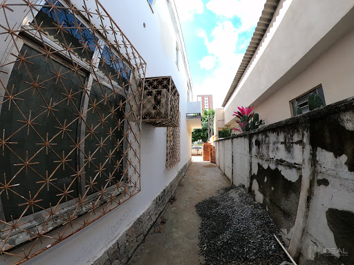 Casa comercial para locação em Campos dos Goytacazes, RJ. 