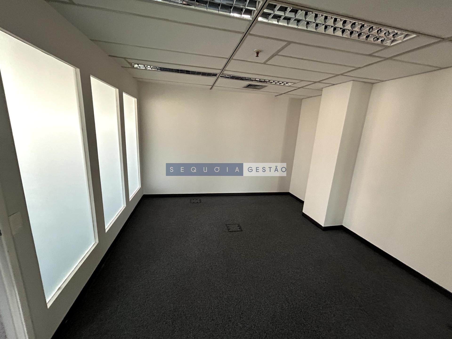 Comercial para alugar com 3 banheiros e 212m² no Centro, Rio de Janeiro (RJ) — foto 8 de 17