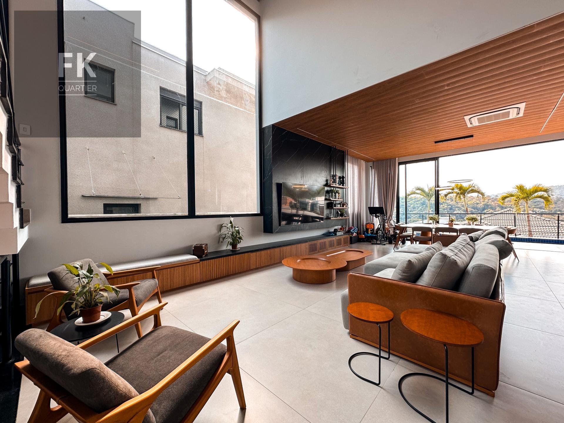 Casa à venda com 4 quartos, 4 suítes, 4 vagas e 347m² no Cidade Tamboré, Santana de Parnaíba (SP) — foto 5 de 30