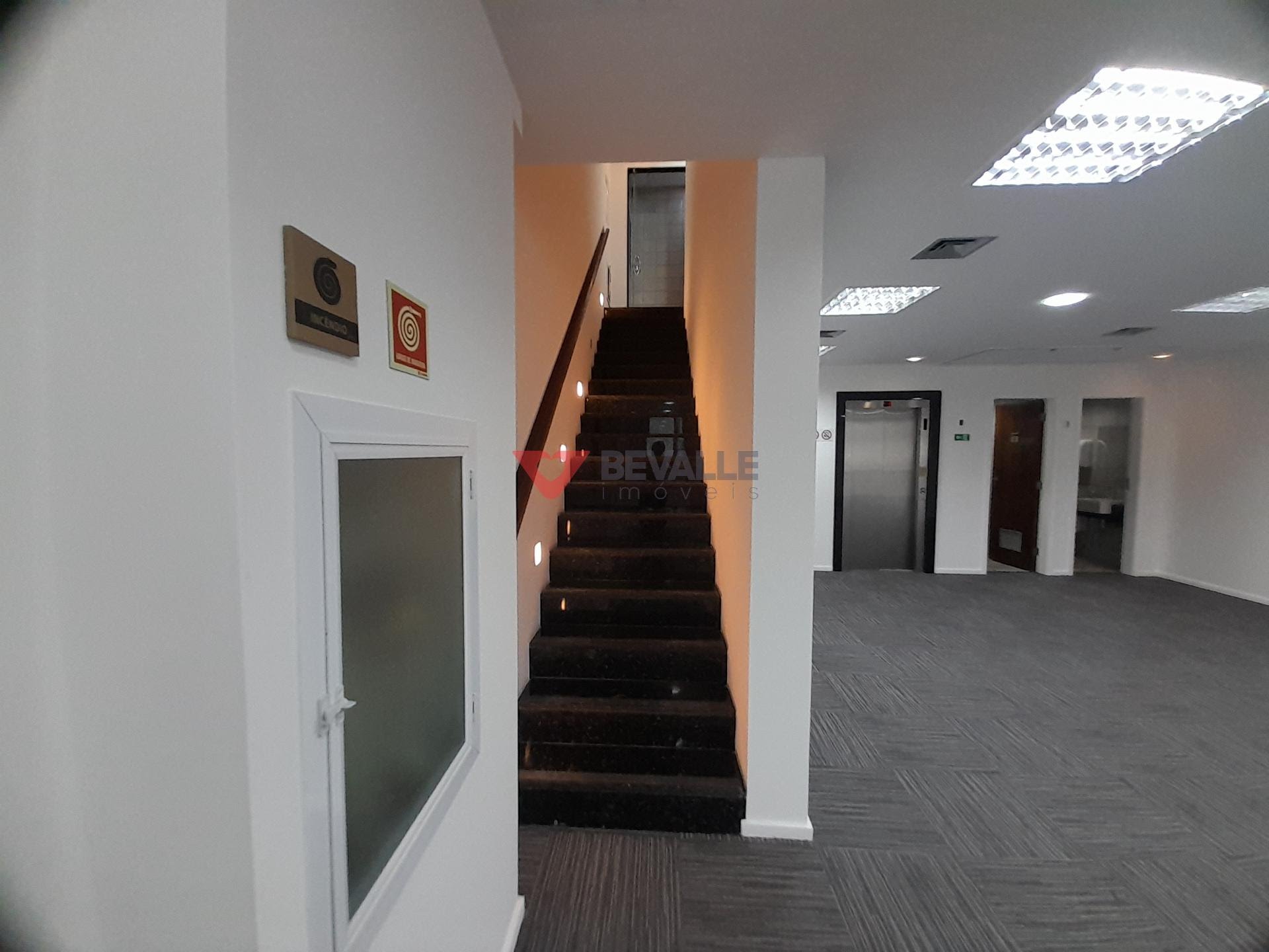 Comercial para alugar com 6 banheiros e 369m² no Humaitá, Rio de Janeiro (RJ) — foto 23 de 30