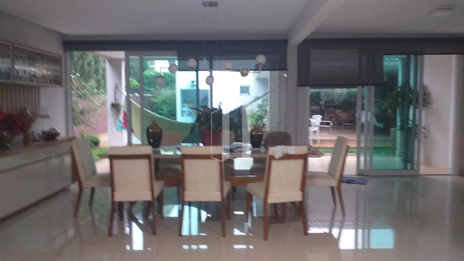 Casa à venda com 4 quartos, 4 suítes, 4 vagas e 400m² no Residencial Granville, Goiânia (GO) — foto 5 de 18