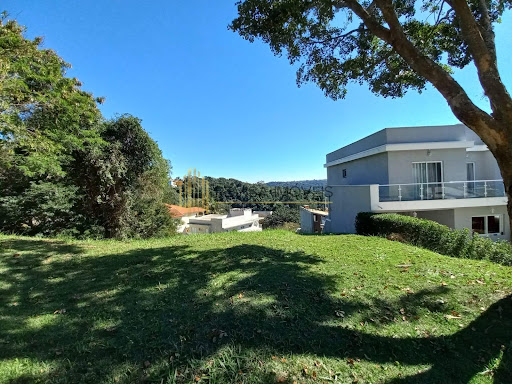 Lote em Condomínio Fechado em Tarumã  -  Santana de Parnaíba