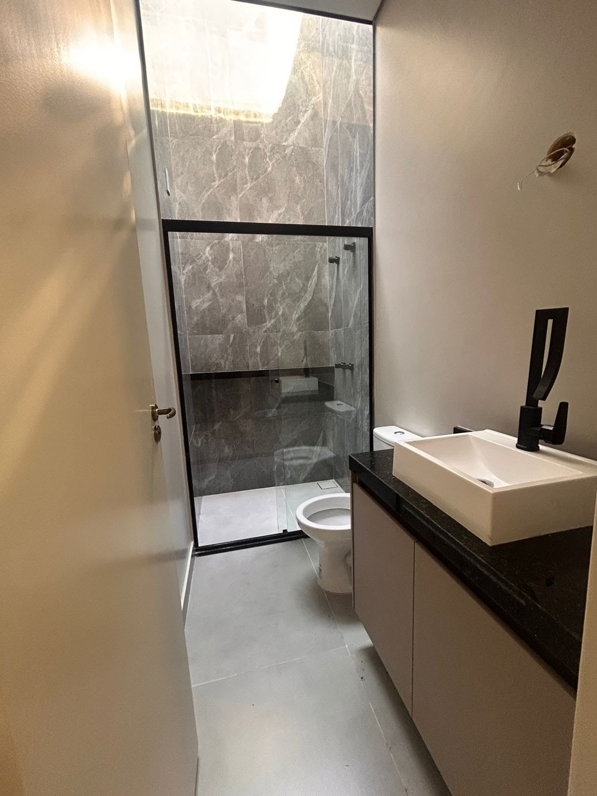 banheiro suite 1.jpeg