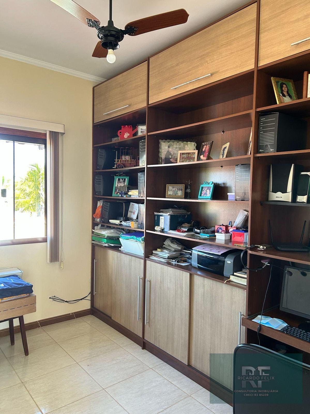Casa à venda com 3 quartos, 3 suítes, 2 vagas e 360m² no Jardim Bela Vista, Rio das Ostras (RJ) — foto 21 de 30